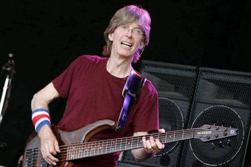 Phil Lesh, Grateful Dead Co-Founder and Influential Bassist, Dies at 84