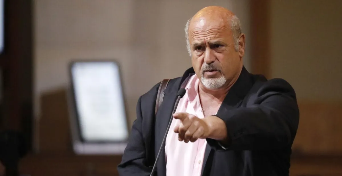 Hollywood Heartbreak: Acclaimed Writer and Producer Eric Preven Dead at 62 — Fans Say “TV Will Never Be the Same”