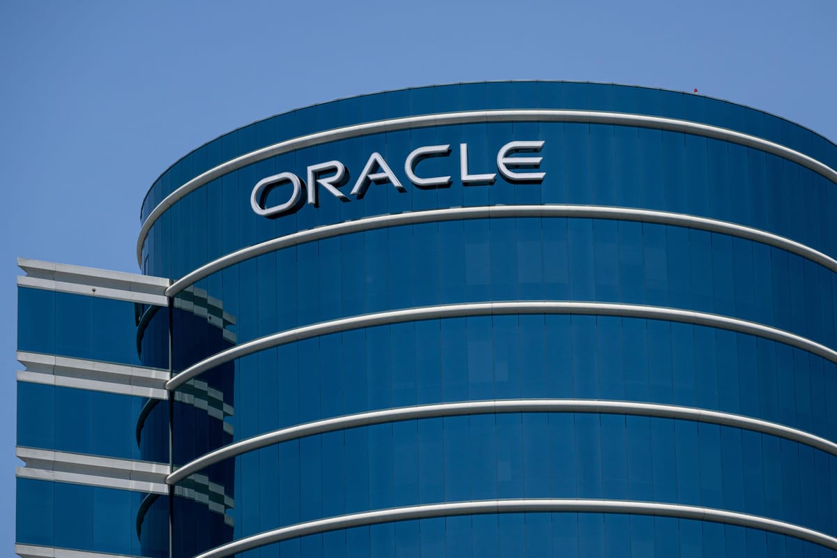 Oracle Plans $50 Billion Fundraise to Fuel AI Cloud Growth Amid Market Concerns