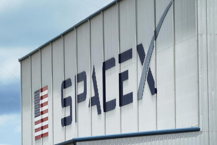 SpaceX Contemplates $350 Billion Valuation in Tender Offer: Insider Shares Could Skyrocket Company Value