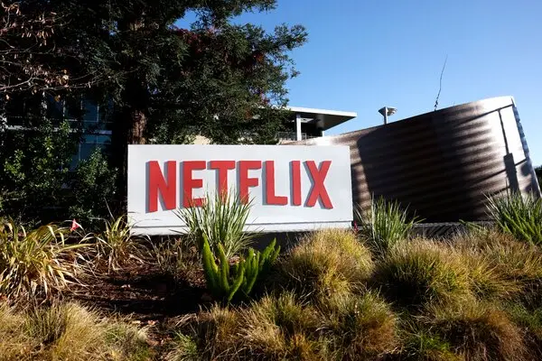 Netflix in Talks to Buy Warner Bros. and HBO Max: A $75 Billion Game-Changer for Streaming