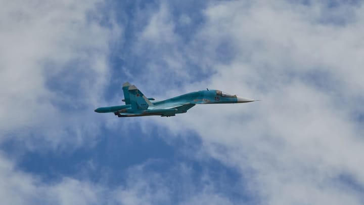 Recent Downed Russian Su-34 Fighter-Bomber Confirmed by Ukrainian Forces – Sky Bulletin